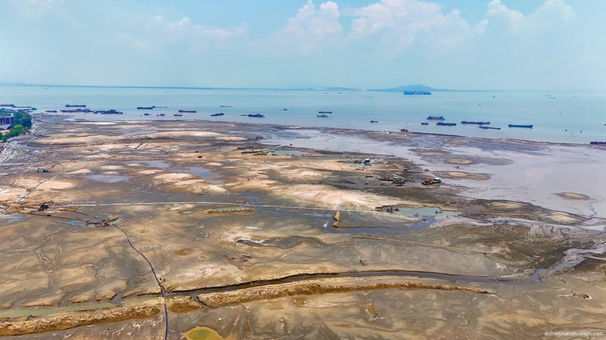 Cận cảnh 
