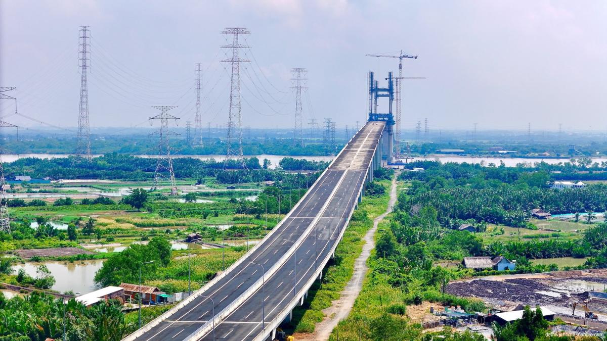 Cận cảnh 
