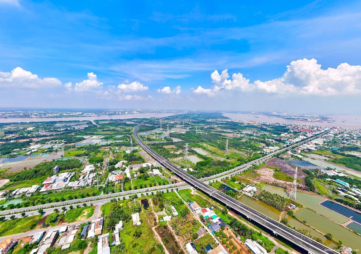 Cận cảnh 