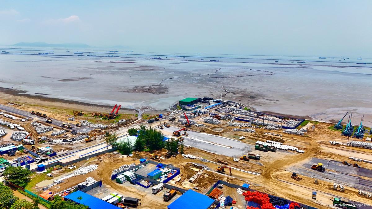 Cận cảnh 